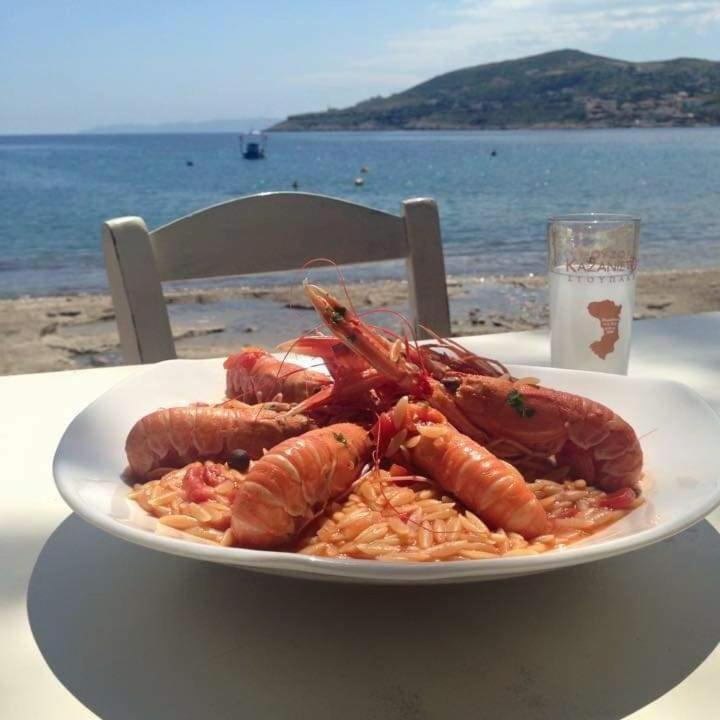 Pallas Seaside 1 Athena Bagian luar foto