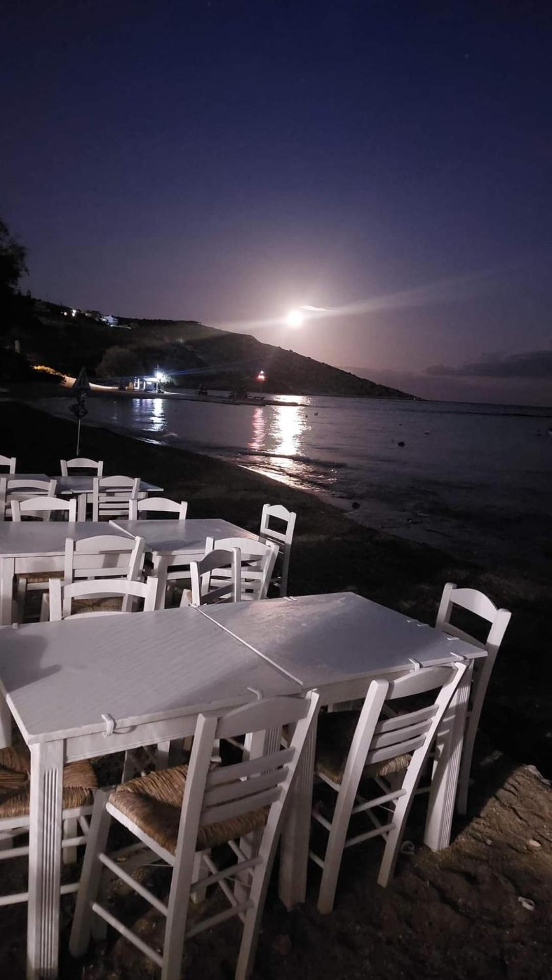 Pallas Seaside 1 Athena Bagian luar foto